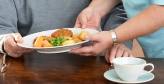 Роль мук голода и ожирения: сложная взаимосвязь